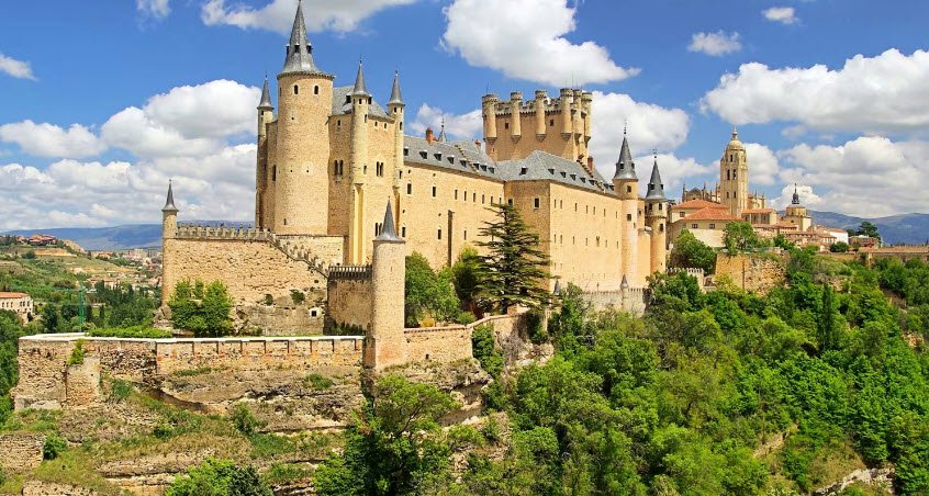 Castillo Templario de Peñafiel, Spain